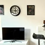 Goldstadt Moto Loft - Urban Am Schloessle *