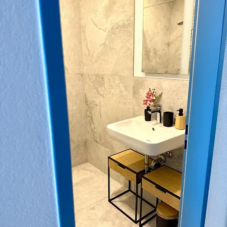 Apartmán Goldstadt Moto Loft - Urban Am Schloessle