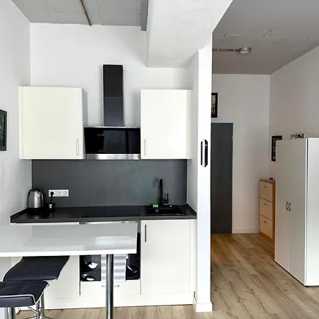 Goldstadt Moto Loft - Urban Am Schloessle * Pforzheim