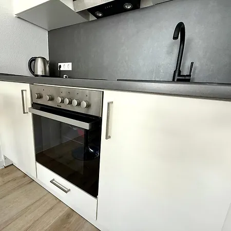 Goldstadt Moto Loft - Urban Am Schloessle Pforzheim