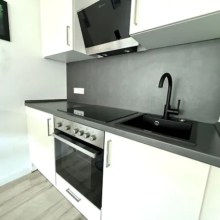 Goldstadt Moto Loft - Urban Am Schloessle Pforzheim